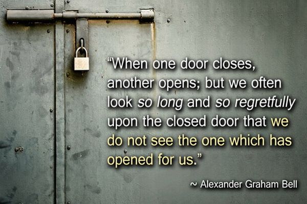 Cuando Una Puerta Se Cierra - Alexander Graham Bell