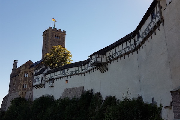 El Muro y La Torre del Castillo de Wartburg Cerca de Eisenach en Alemania